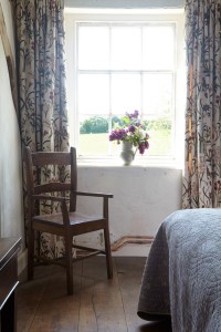 wingfield-college-bedroom-detail